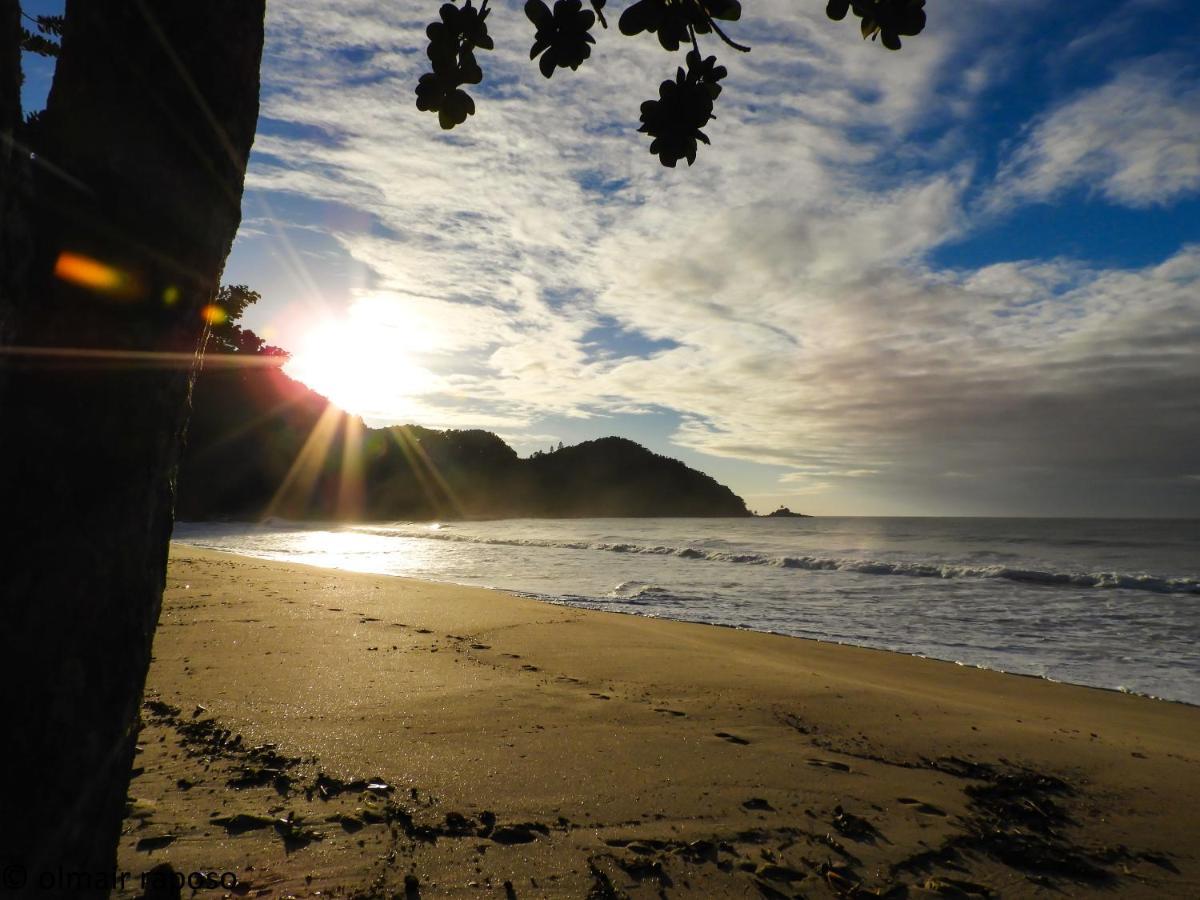 Suite Na Vermelhinha Do Tenorio Ubatuba Bagian luar foto