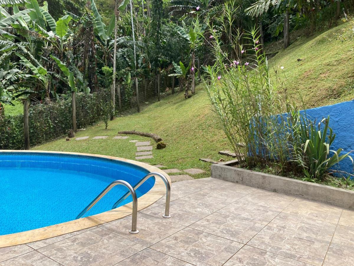Suite Na Vermelhinha Do Tenorio Ubatuba Bagian luar foto